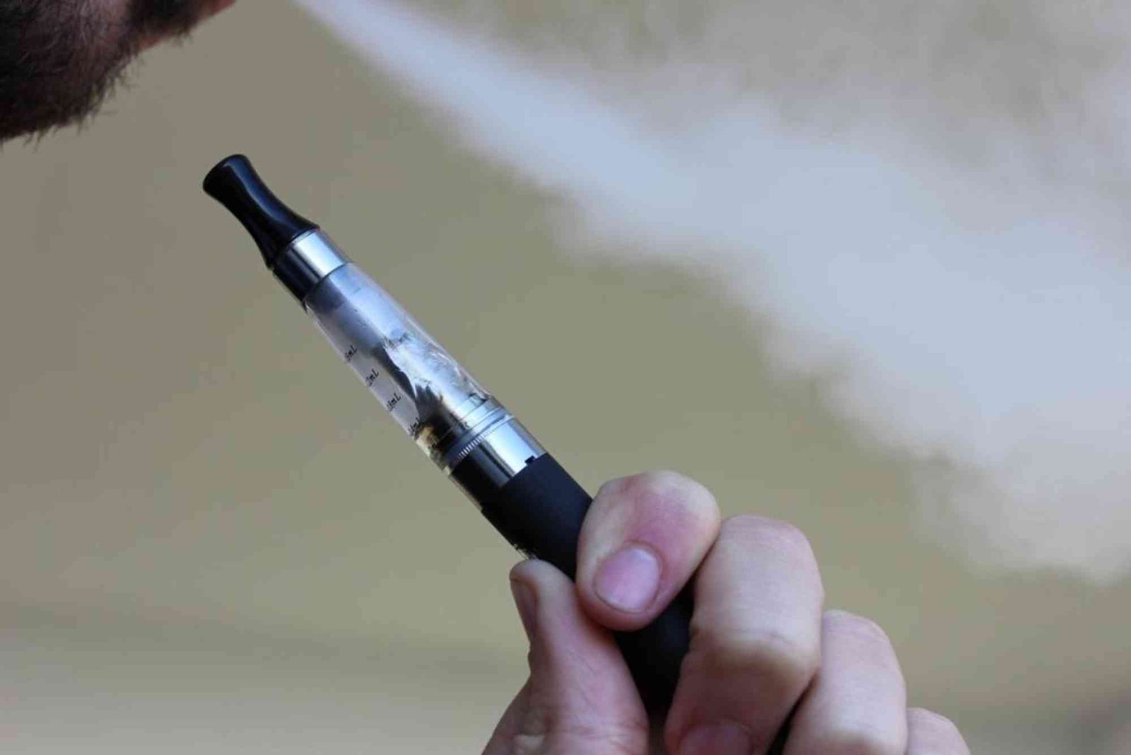 Vaping Ramadan UAE