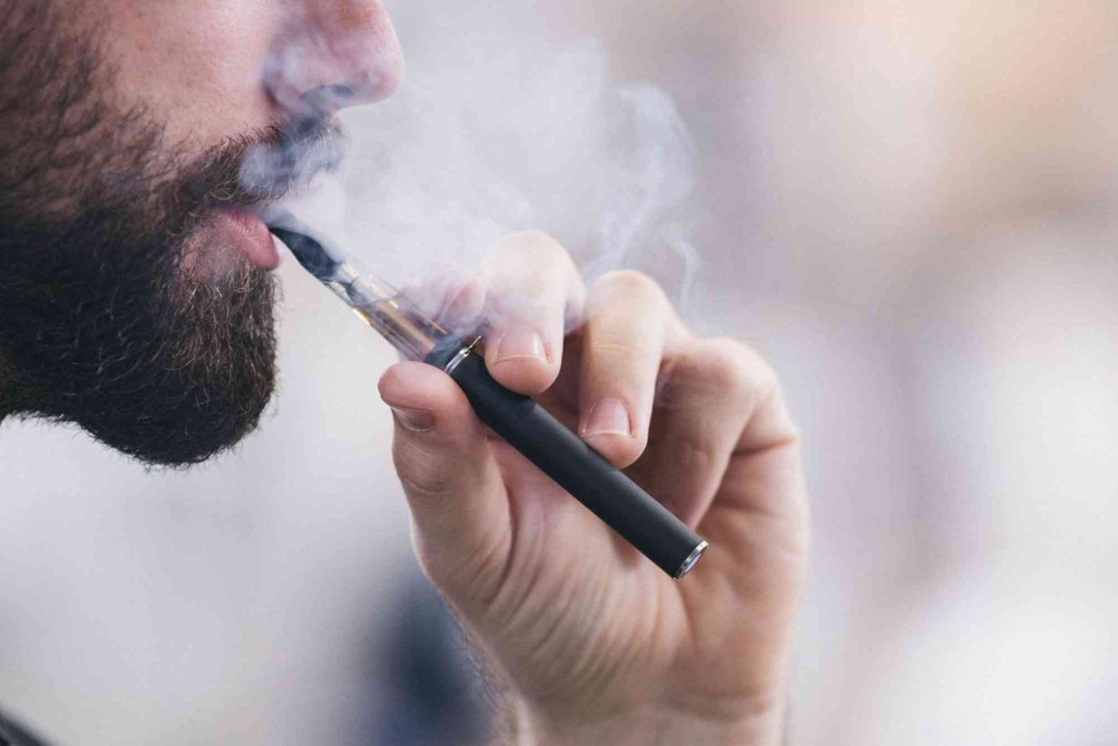 Vape Warning UAE