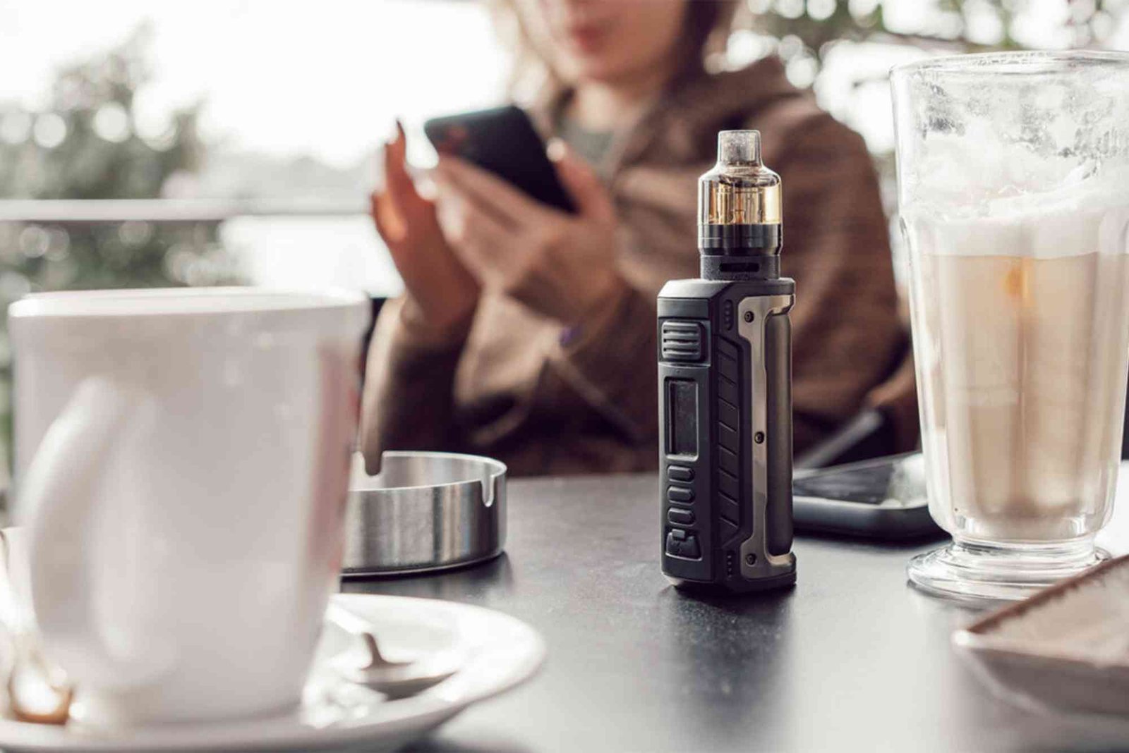 CBD Vs Nicotine UAE