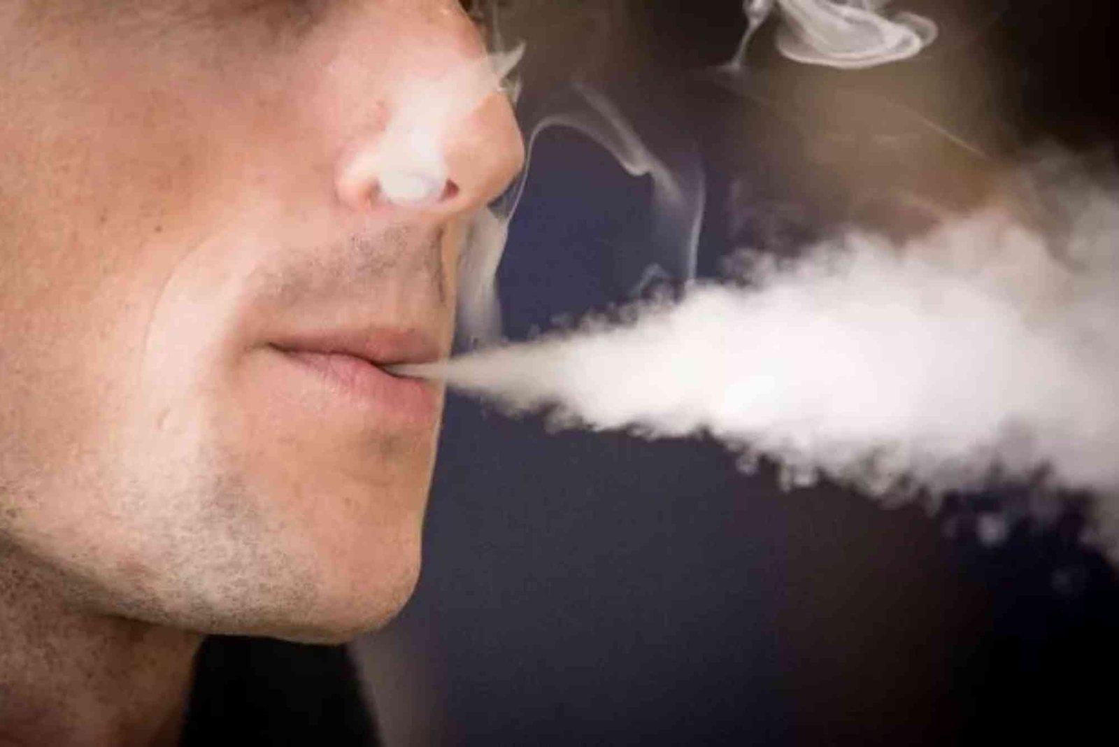 Is it Illegal to Mail Vapes