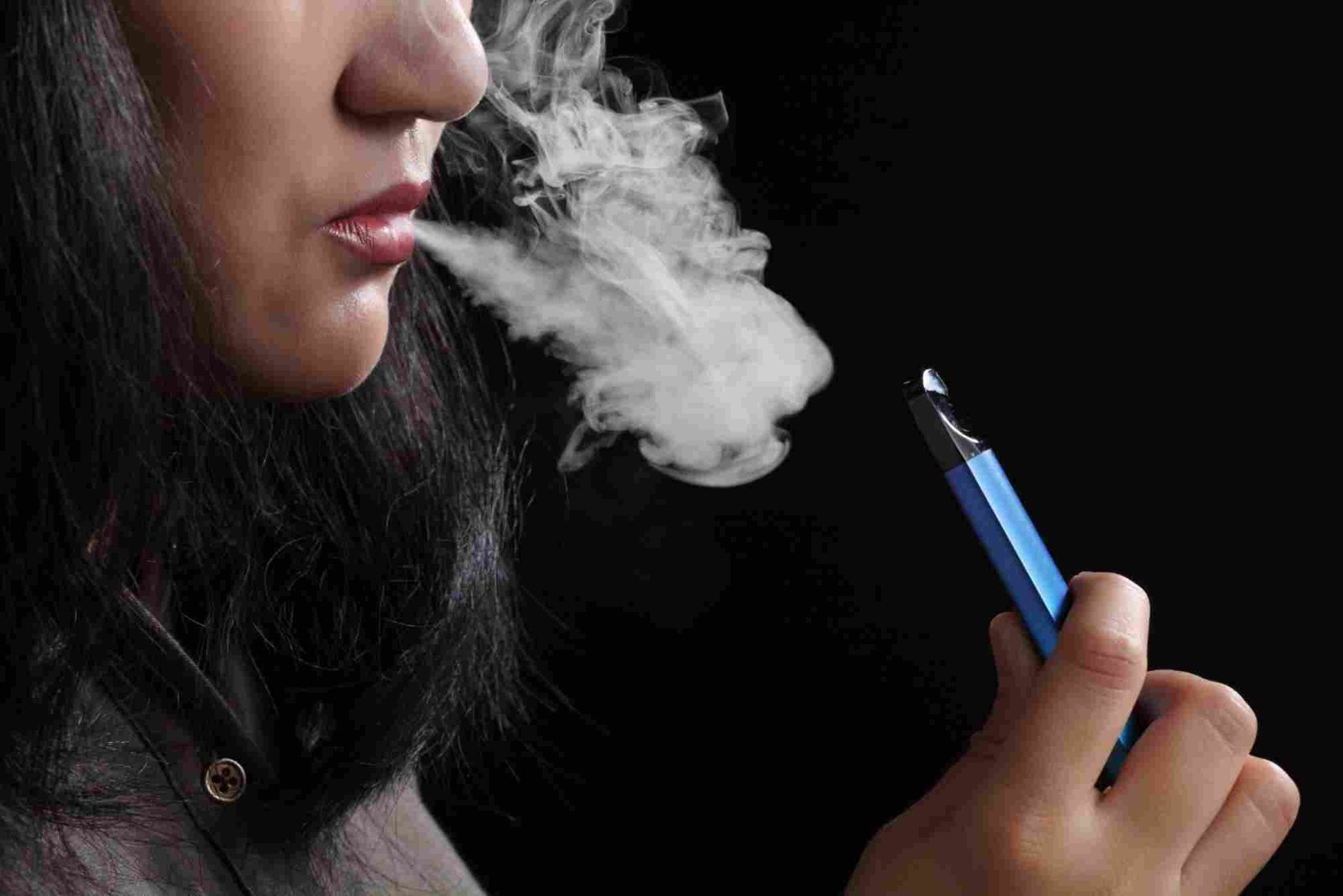 Vaping Illegal In Massachusetts