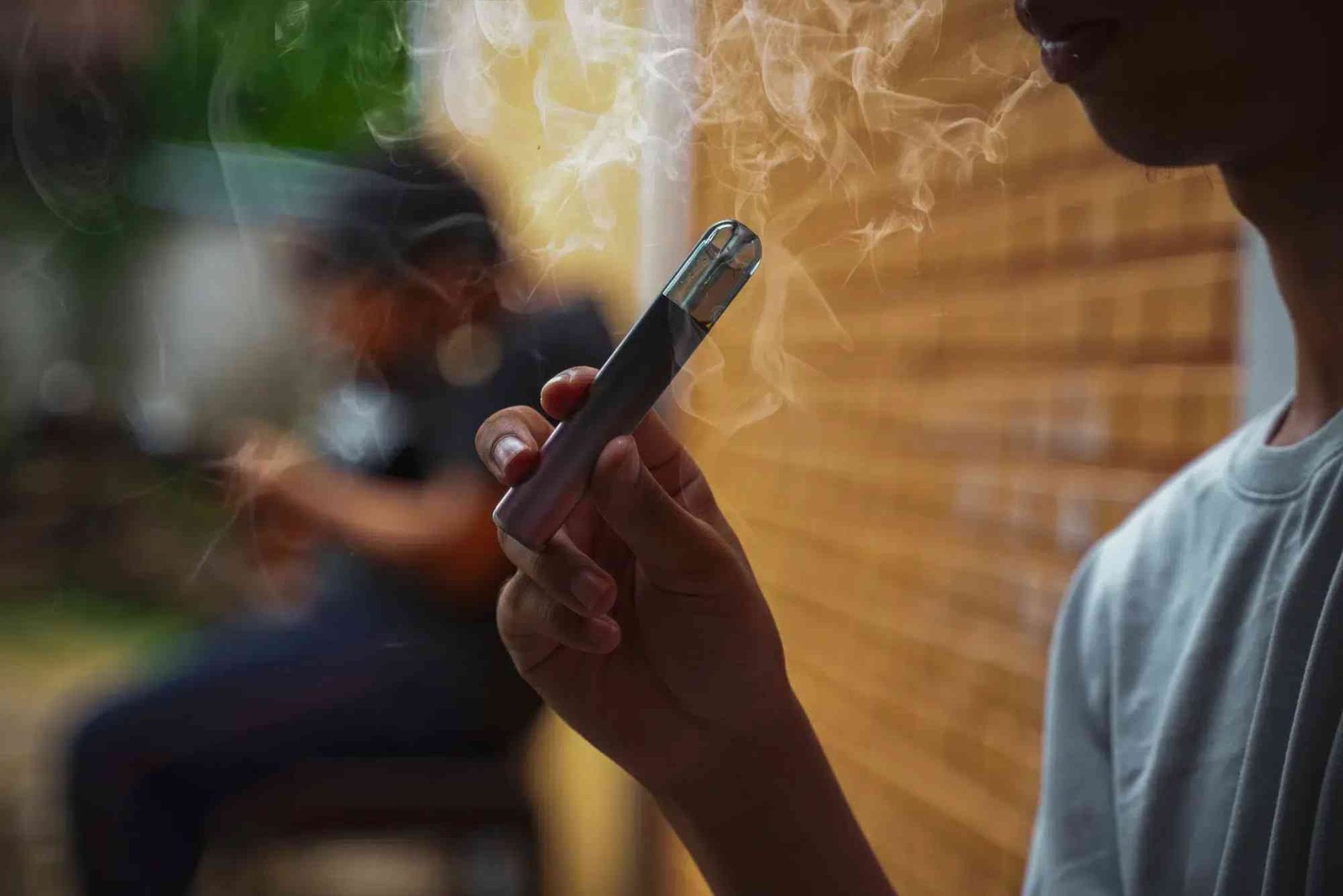 Why What is The Fine For Vaping on a Plane Matters in the Harm Reduction Debate